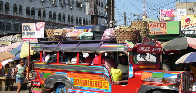 フィリピンの生活の知恵シリーズ 交通手段ジプニー フィリピン留学で英語を絶対に強くする
